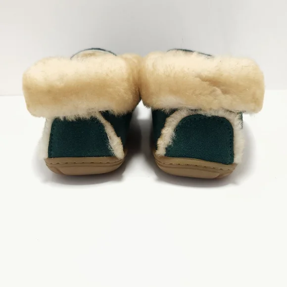 L.L. Bean Green and Tan Women's Slippers - Picture 4 of 7